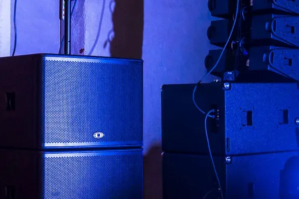 Мощность или звуковое давление?