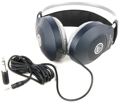 AKG K77