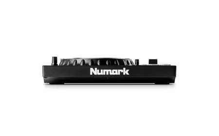 Numark Mixtrack Platinum FX