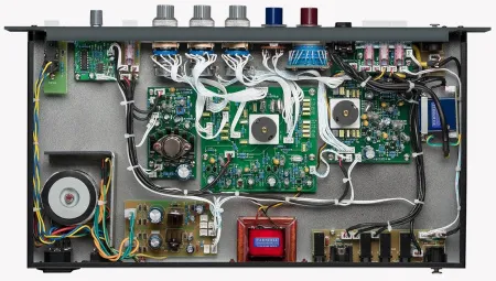 Купить WARM AUDIO WA73-EQ по выгодной цене в Челябинске