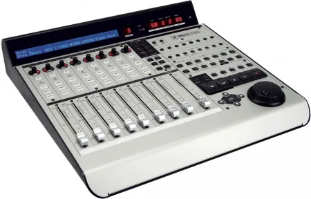 Купить MACKIE MCU PRO Control Universal PRO по выгодной цене в Челябинске