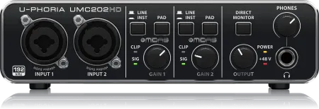 Купить BEHRINGER UMC202HD за 8&nbsp;790 ₽