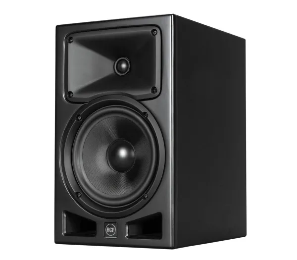 RCF Ayra PRO 8 RCF Ayra PRO 8