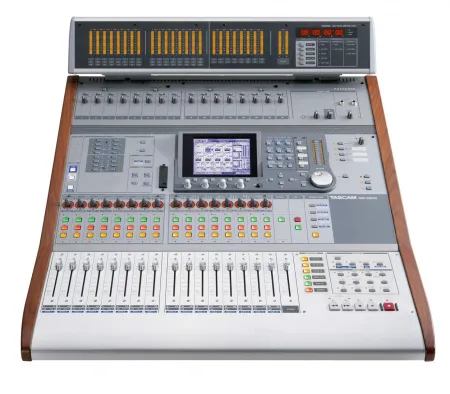 Купить Tascam DM-3200 по выгодной цене в Челябинске