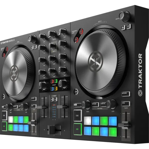 Native Instruments Traktor Kontrol S2 MK3