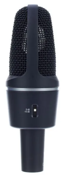 AKG C3000