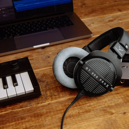Купить Beyerdynamic DT 990 PRO X по выгодной цене в Челябинске
