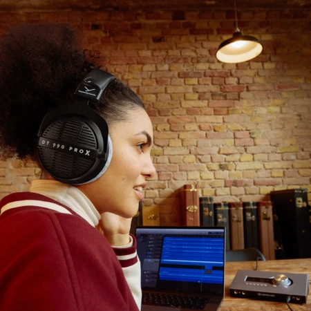 Купить Beyerdynamic DT 990 PRO X по выгодной цене в Челябинске
