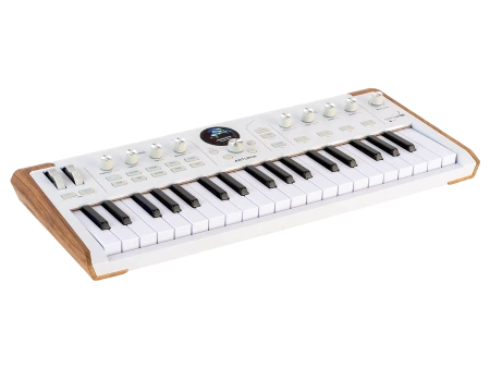 Купить Arturia AstroLab 37 White по выгодной цене в Челябинске